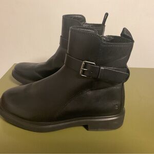 Ecco Black Dual Fit Insole Shoes